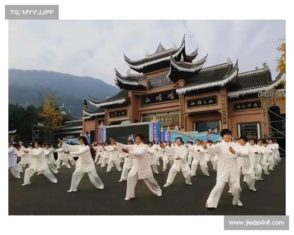 九旬峨眉武术传人亮相世传赛开幕式 展现传奇技艺魅力 九旬峨眉武术传人亮相世传赛开幕式 展现传奇技艺魅力